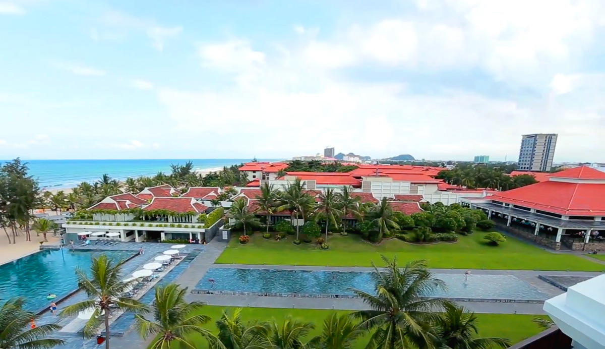 Pullman Danang Beach hotel and Resort booking