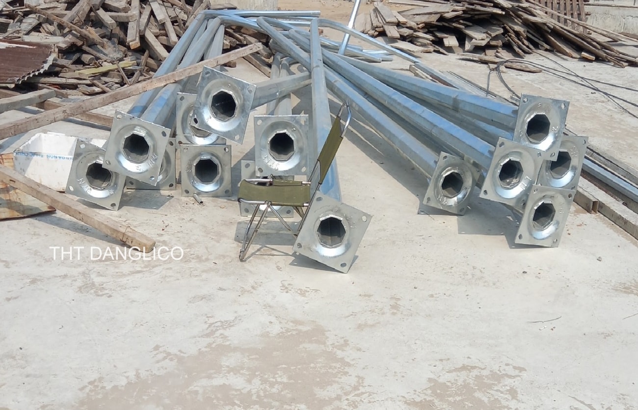 danglico nhà cung cấp cột đèn sáng đèn đường