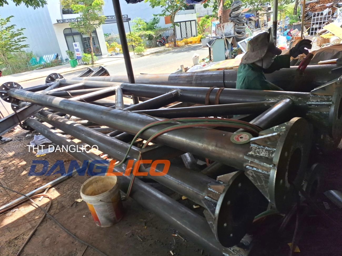 Gia công giá long môn Đà Nẵng, giá long môn